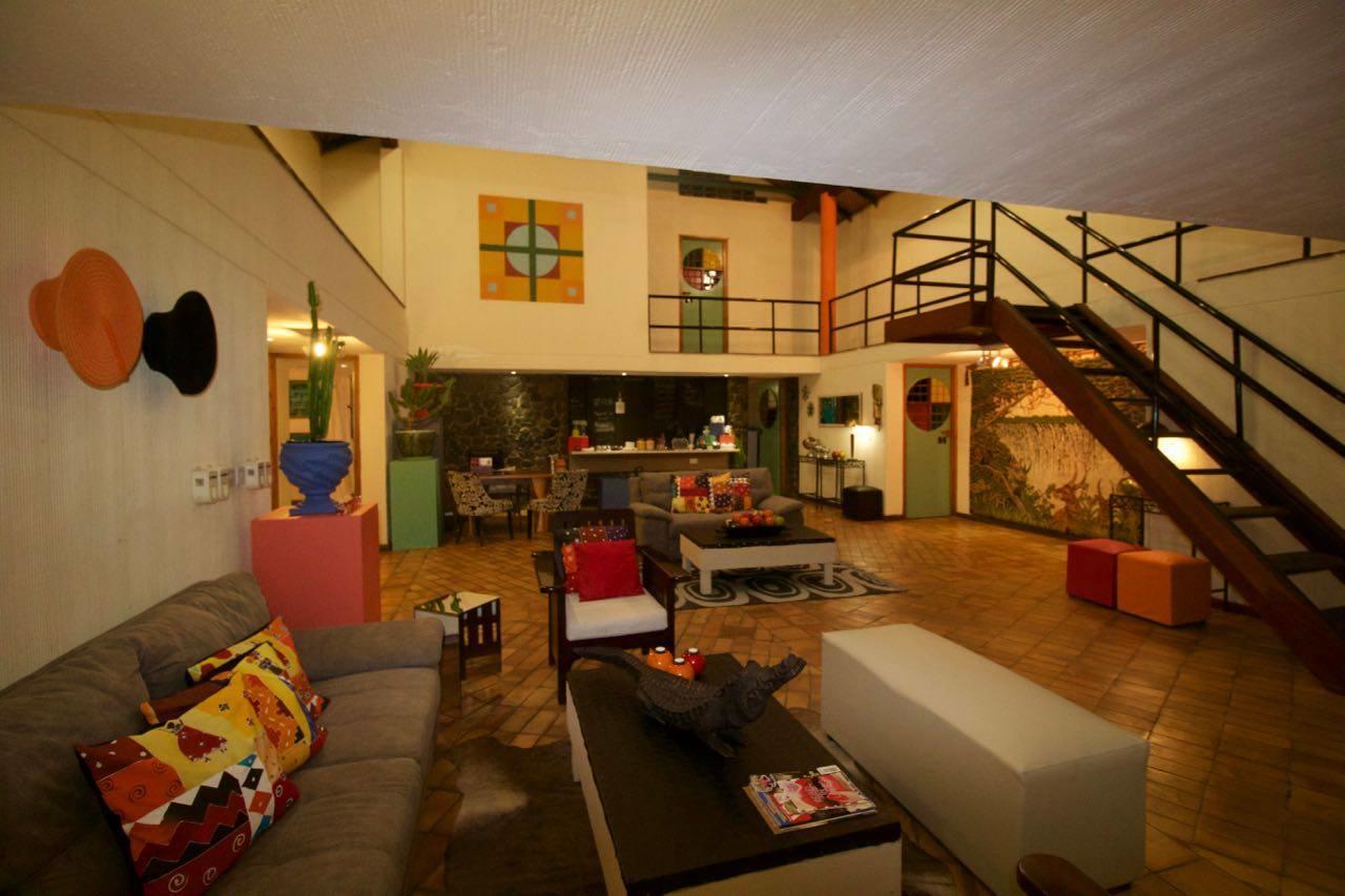 Flatdog Lodge Victoria Falls Eksteriør bilde