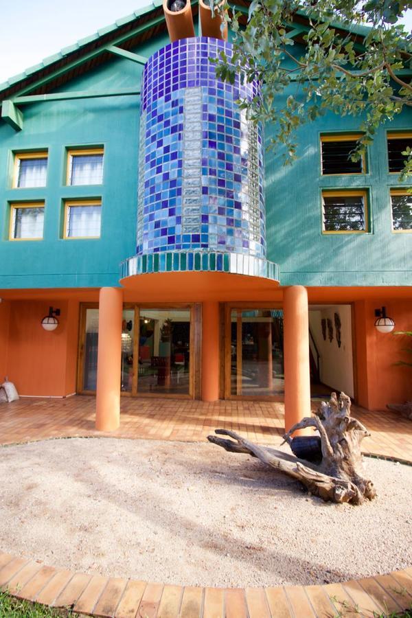 Flatdog Lodge Victoria Falls Eksteriør bilde